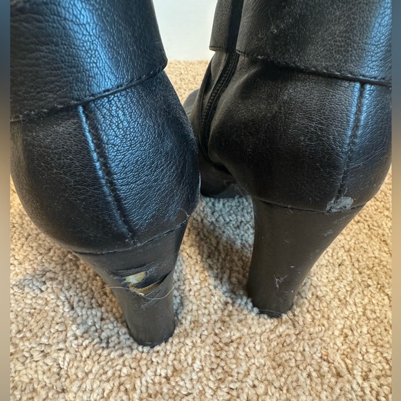 Carlos knee high boots - size 7 - Picture 3 of 6